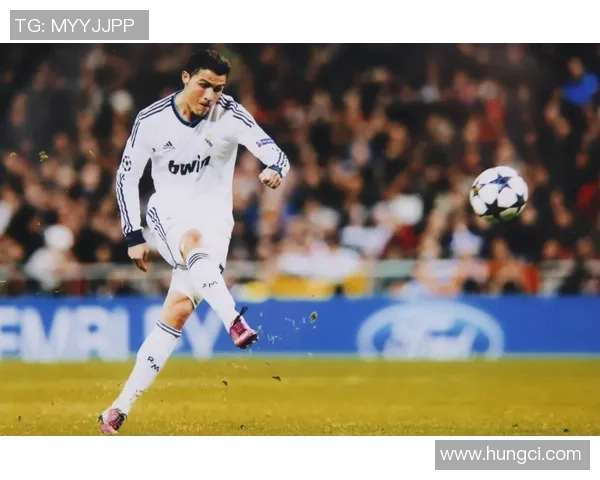 全球足球中卫十大神将排名解析实力对比与历史地位